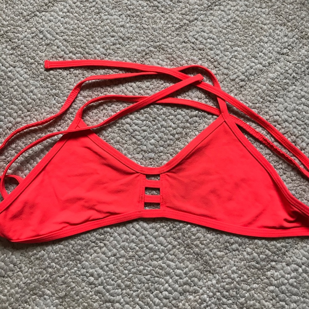 Jolyn top